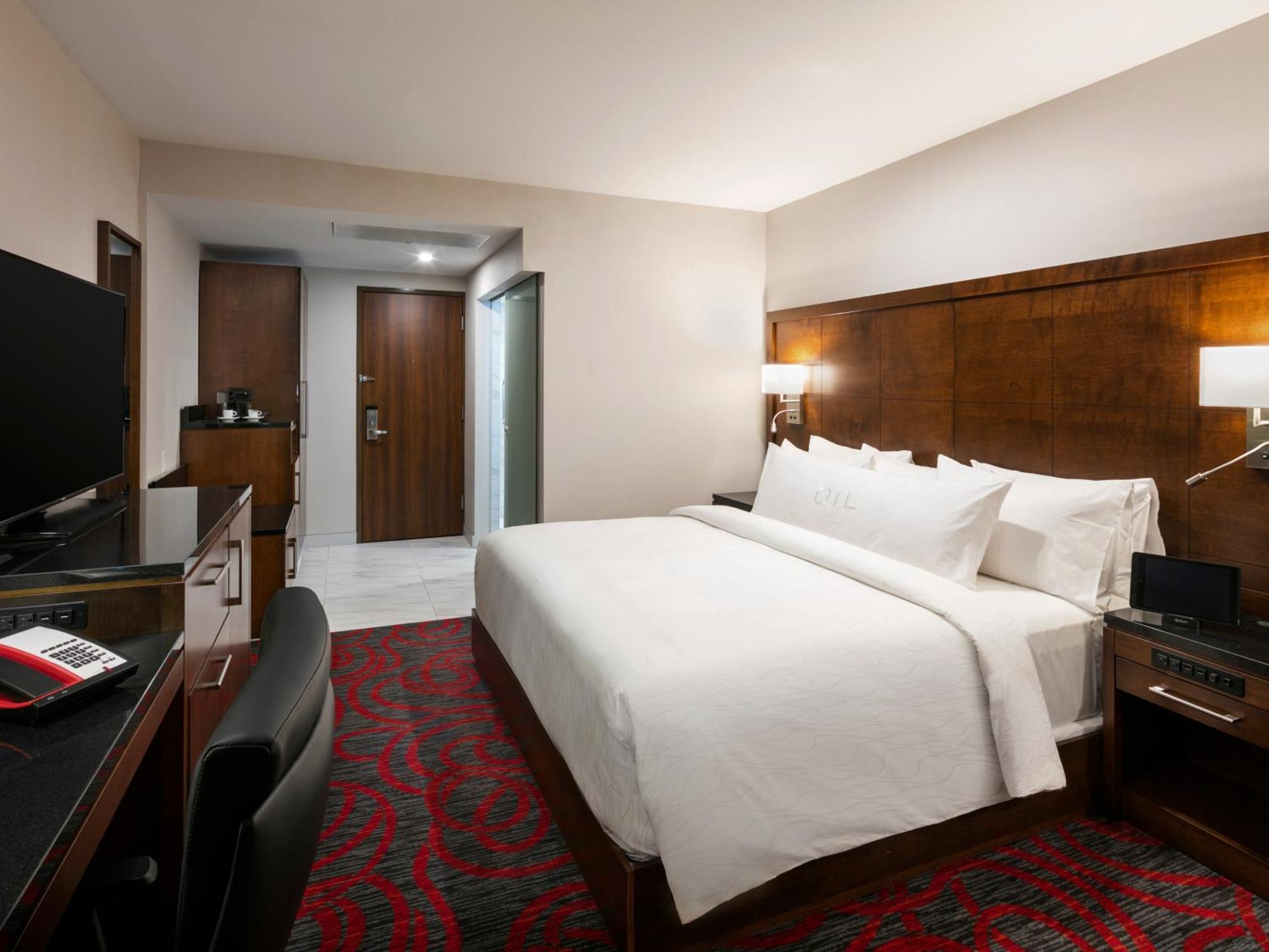 Otl Gouverneur Sherbrooke Exterior foto A guest room at the hotel