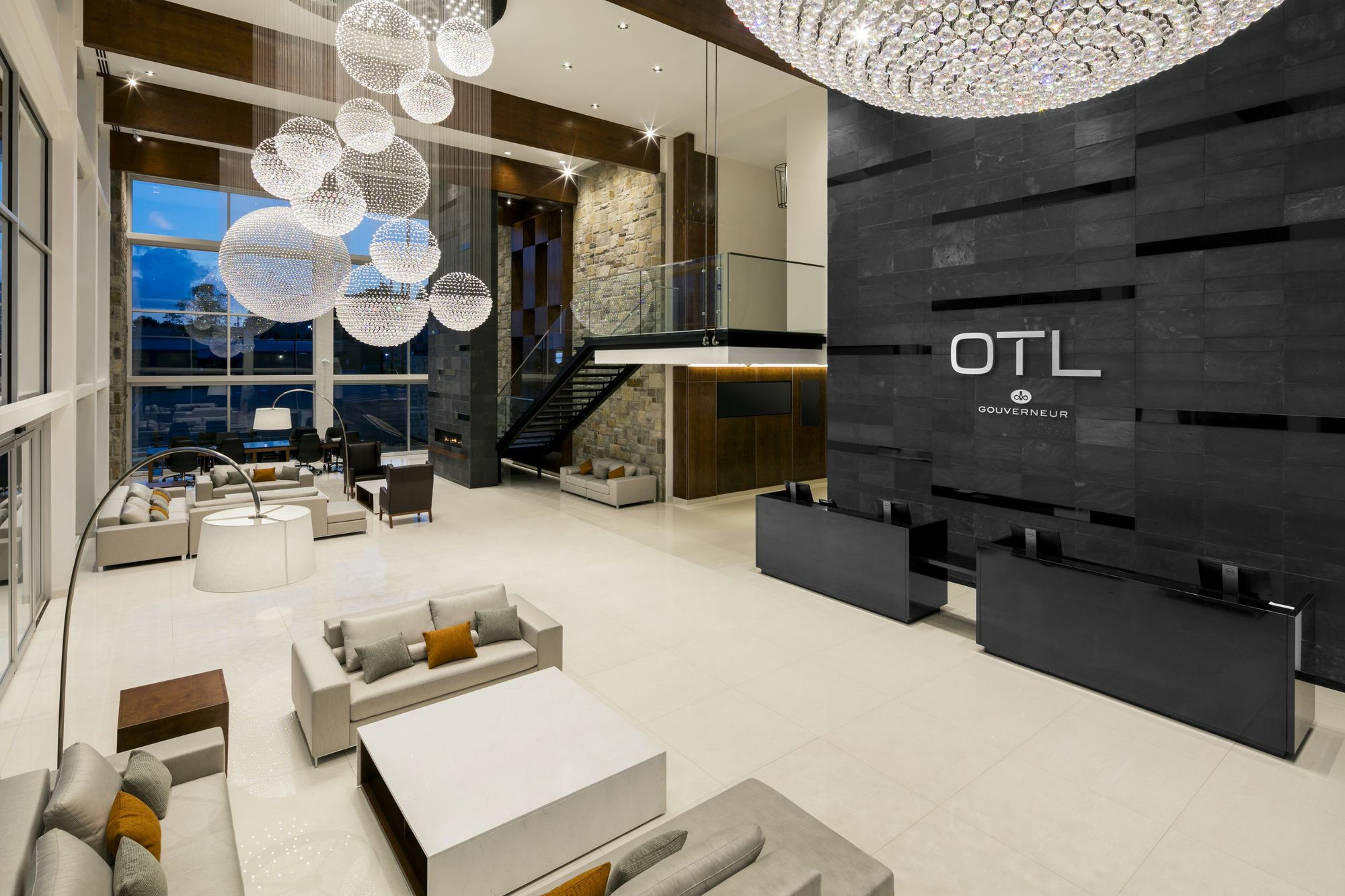 Otl Gouverneur Sherbrooke Exterior foto OTL's lobby